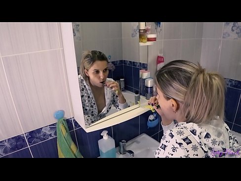 ❤️ Hack med ung i pyjamas slutter oral sperm i røv - letty black ☑ Porno at da.8kpornvids.ru ☑